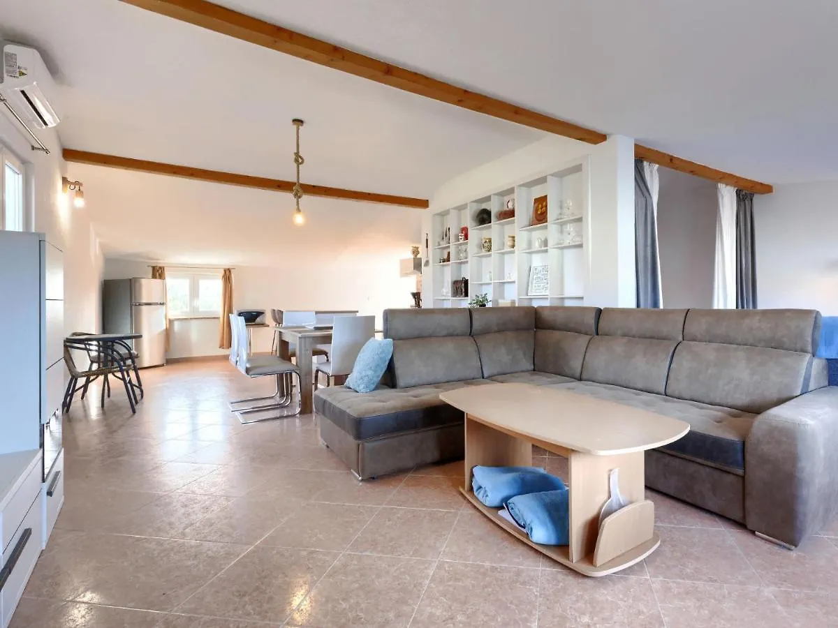 Holiday Home Finida By Interhome Petrovija 0*,  Kroatien