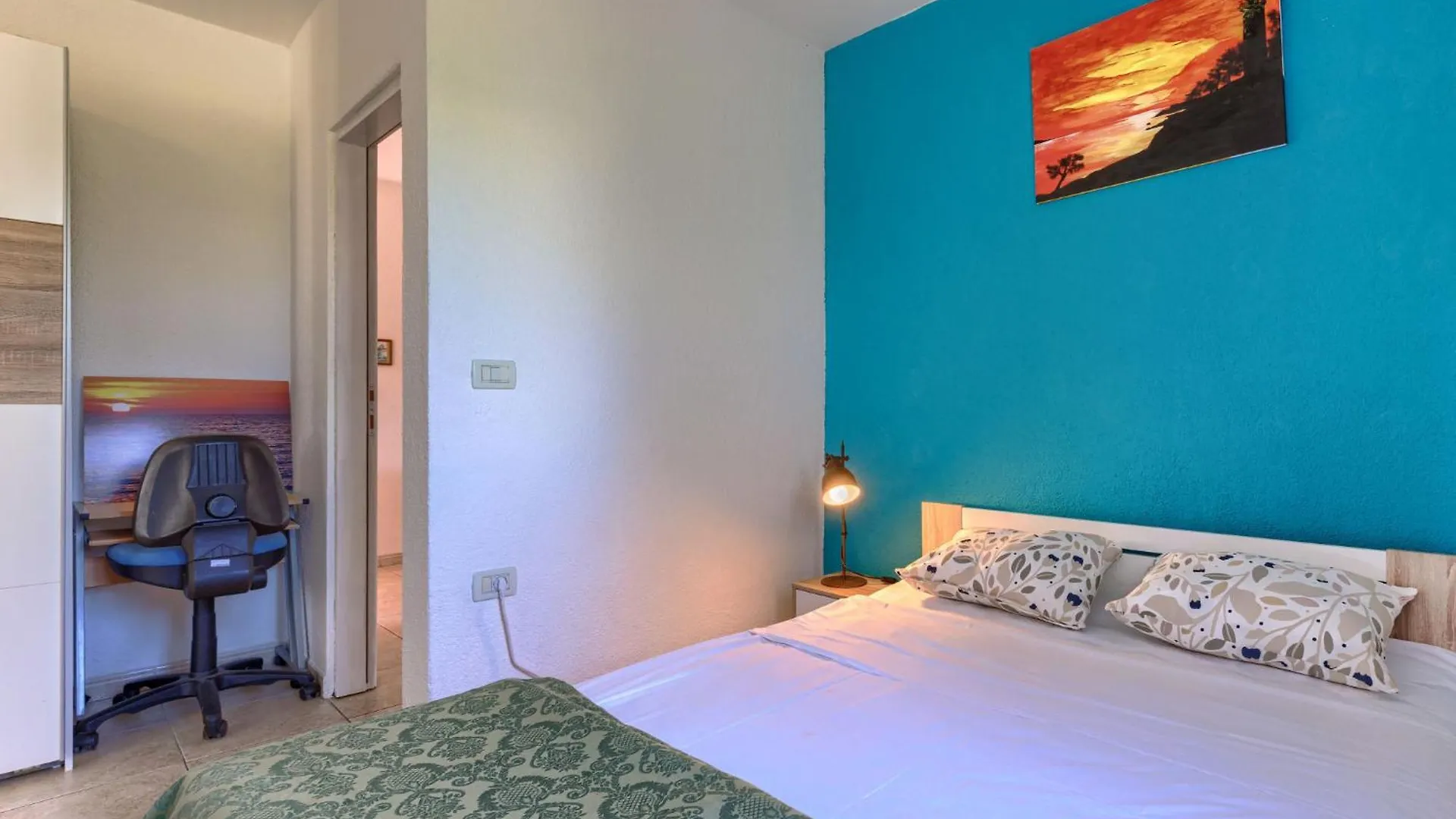 Holiday Home Finida By Interhome Petrovija 0*,